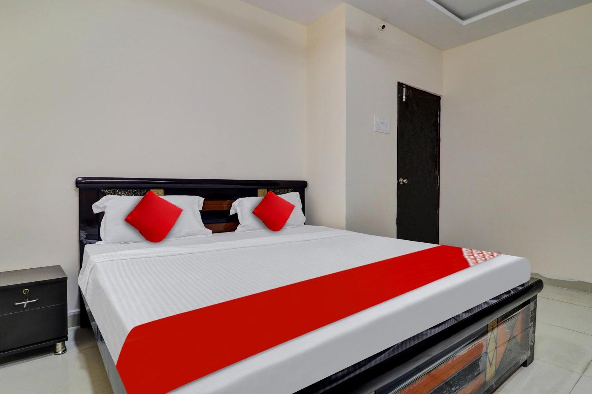 Hotel O Shri Ganesh Near By Himayatnagar,Ashok Nagar,Rtc X Roads Haidarábád Kültér fotó