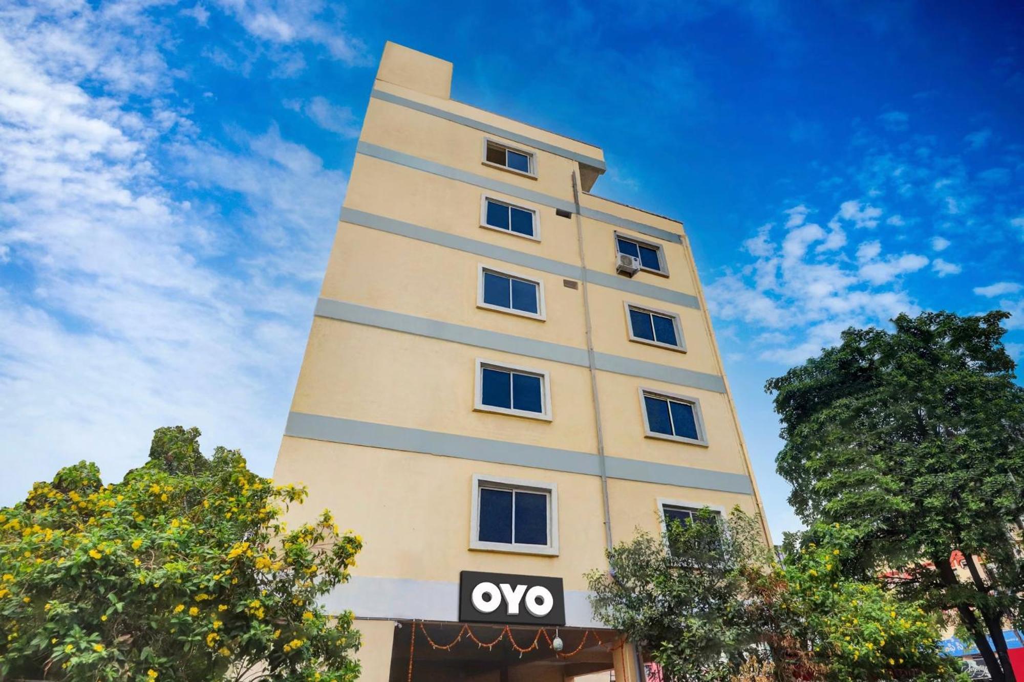 Hotel O Shri Ganesh Near By Himayatnagar,Ashok Nagar,Rtc X Roads Haidarábád Kültér fotó