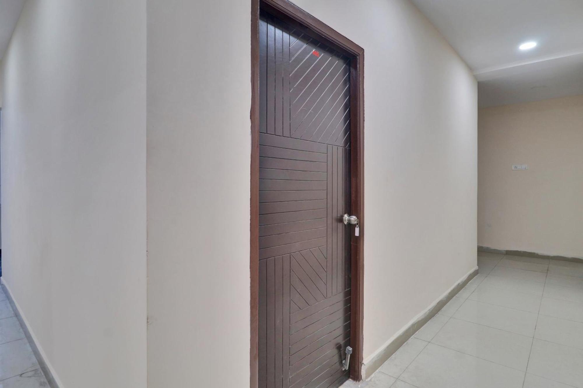 Hotel O Shri Ganesh Near By Himayatnagar,Ashok Nagar,Rtc X Roads Haidarábád Kültér fotó